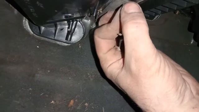 Замена салонного фильтра Шевроле Лачетти Chevrolet Lacetti