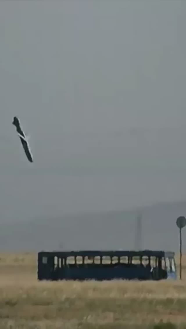 Турецкая крылатая ракета SOM смотреть онлайн