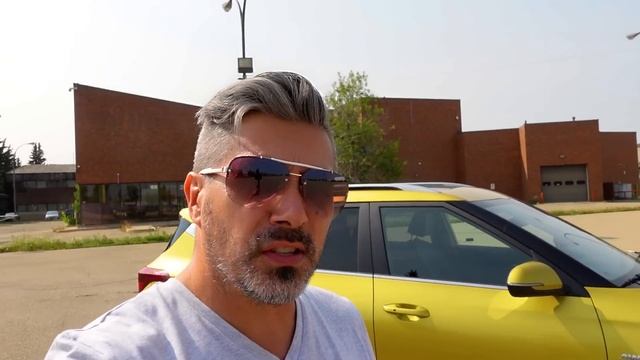 Does This Kia Last Longer Than a Toyota? (Kia Seltos vs Toyota Rav4) смотреть онлайн