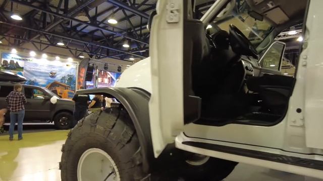 Вездеходер .Выставка вездеходной техники . Поехали . смотреть онлайн