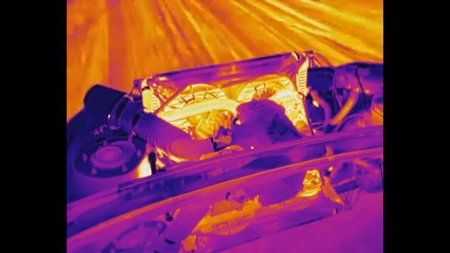 Thermal camera on Dave's Commodore смотреть онлайн