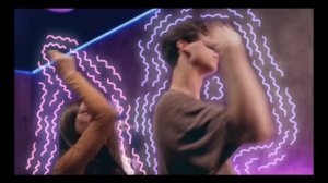 трек «это я в Дубае лайки я снимаю «