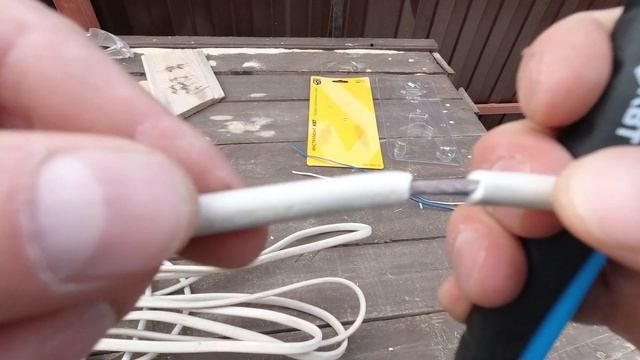 чем снимать изоляцию с проводов или стриппер КВТ WS11 смотреть онлайн