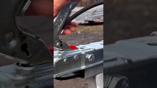 Чем комплектуется дышло легкового прицепа МЗСА? ЦЛП АРИВА ?? Подпишись смотреть онлайн