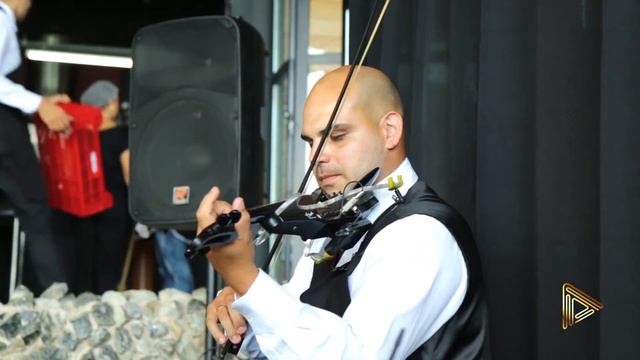Isac Demétrio Violinista e DJ смотреть онлайн