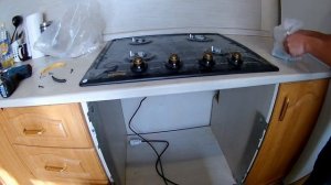 Установка газовой варочной поверхности своими руками.  Меняю электрическую на газовую