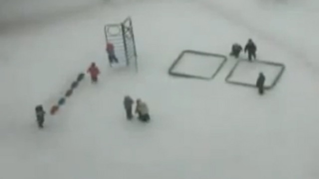 Что происходит в детском саду? смотреть онлайн