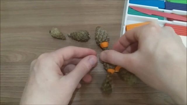 ПОДЕЛКА ИЗ сосновых ШИШЕК и пластилина / ПРОСТАЯ ПОДЕЛКА из природных материалов смотреть онлайн