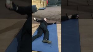 Физо к мобилизации-8. Метание гранаты лёжа