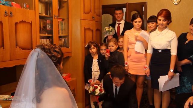 Городская свадьба в летний день. Самый счастливый день. смотреть онлайн