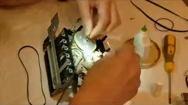 Sharp 939. Замена пассиков. Часть 1-я. смотреть онлайн