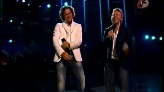 David Bisbal Aqui Estoy Yo [En Vivo] HQ смотреть онлайн