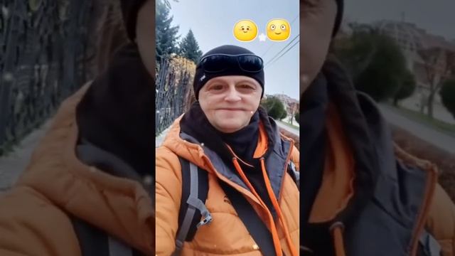 Эмодзи Маски смотреть онлайн