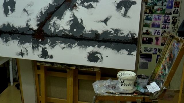 В мастерской художника Кабан-Петрова #Кабан_Петров #Живопись #Мастерская_художника #Костерево смотреть онлайн