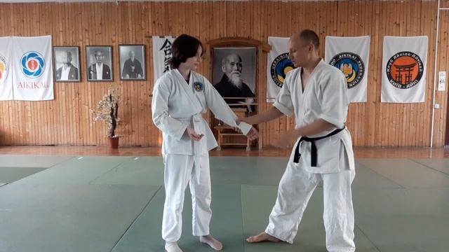 элементы самообороны, захват за волосы смотреть онлайн