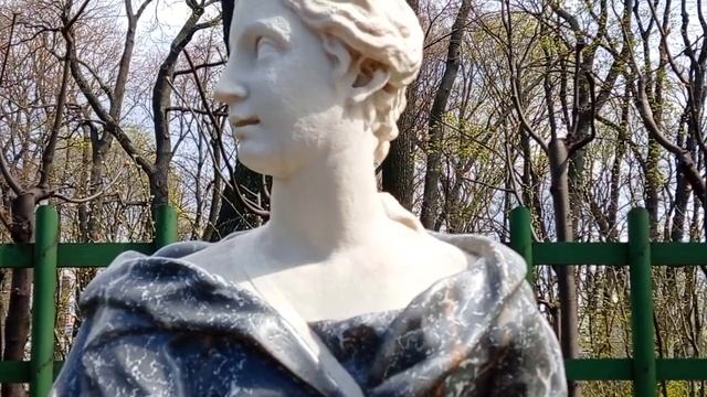 День Победы 9 мая- прогулка превратилась в увлекательную экскурсию по городу, на пару-тройку часов смотреть онлайн