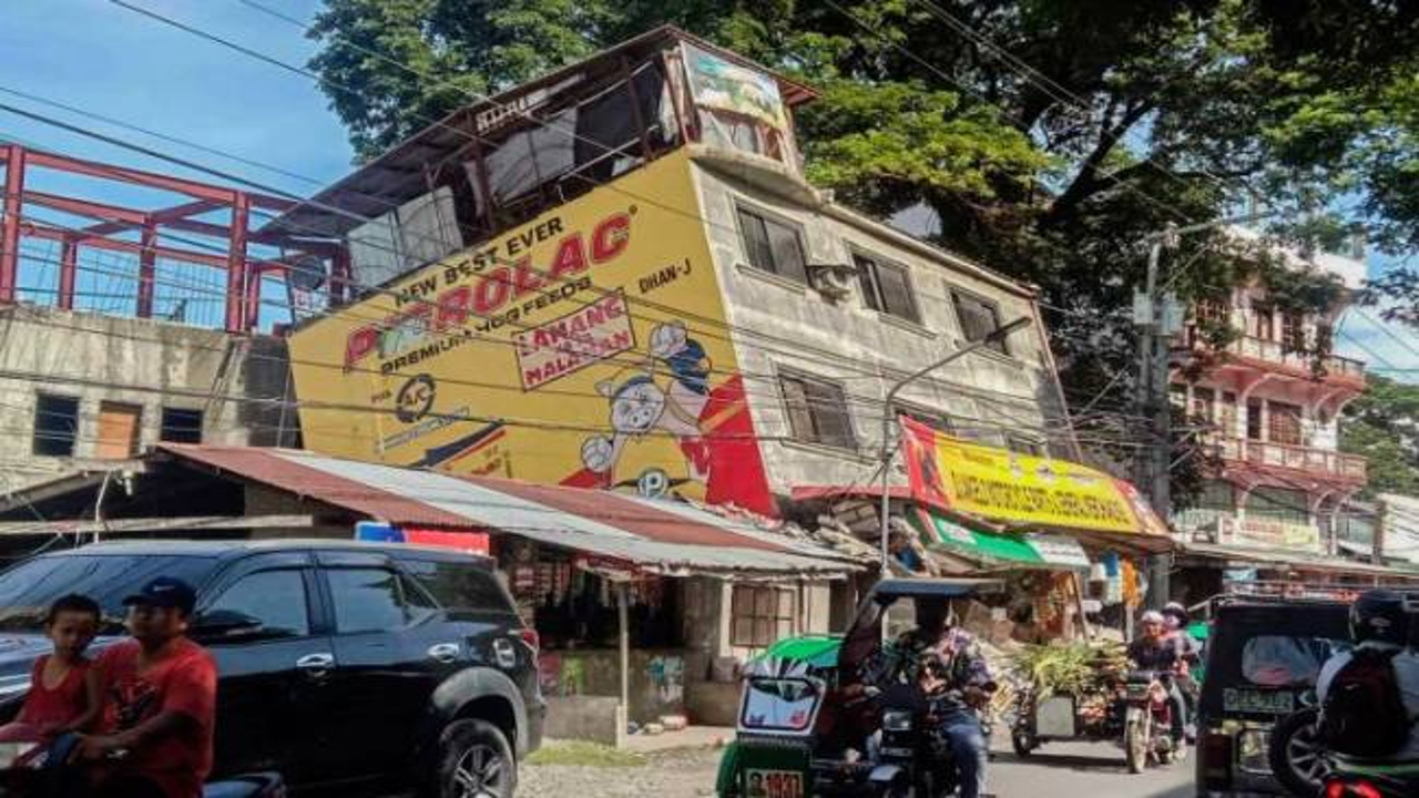 Землетрясение в Филиппинах. смотреть онлайн