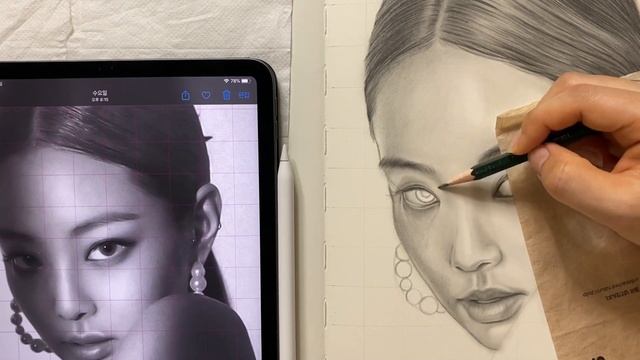 How to draw face shading -JENNIE drawing / 연필드로잉/연필인물화/얼굴 음영표현/블랙핑크 제니 그리기 / 독학으로 취미미술 하즈아~ смотреть онлайн