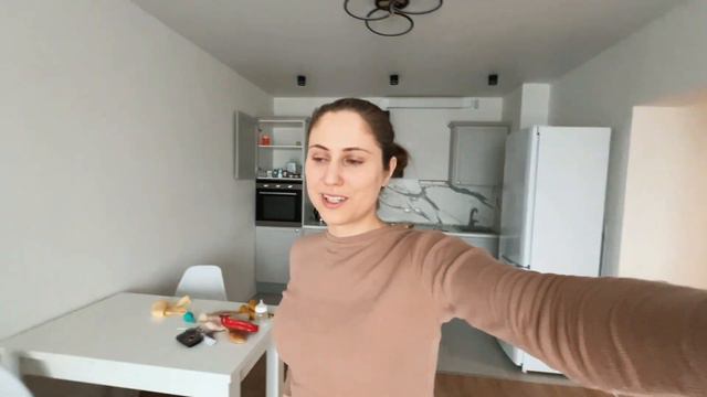 Переезд в Москву. РУМ ТУР по новой квартире смотреть онлайн