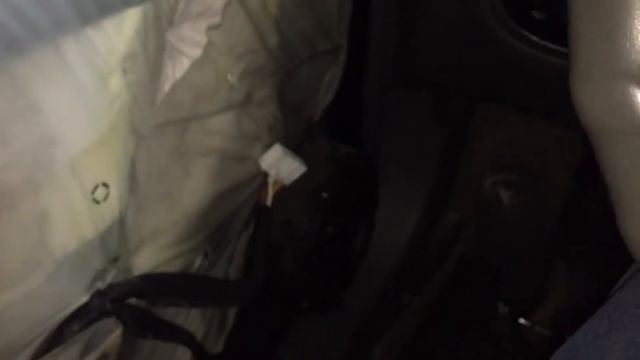 Пркоачал отцу Santa Fe, начал с замены динамиков!) смотреть онлайн