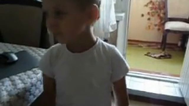 Линкин Парк в исполнении сыночка Владика 4 года смотреть онлайн