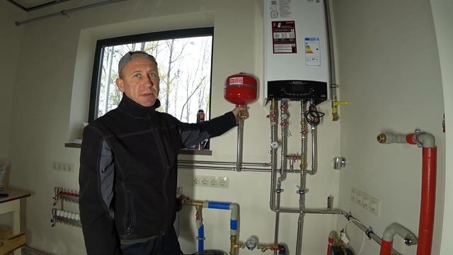 Установка конденсационного газового котел Ariston Genus One System смотреть онлайн