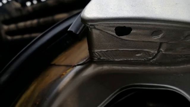 Задние фонари на ладе гранта протерли краску смотреть онлайн