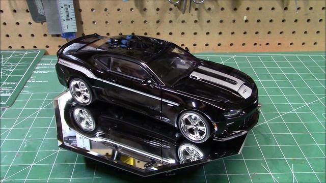 2018 Yenko S/C Camaro Stage 1 825HP 1/18 Scale DieCast Model Kit Review Chevy Chevrolet Autoworld смотреть онлайн
