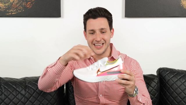 Nike Challenged Me... смотреть онлайн