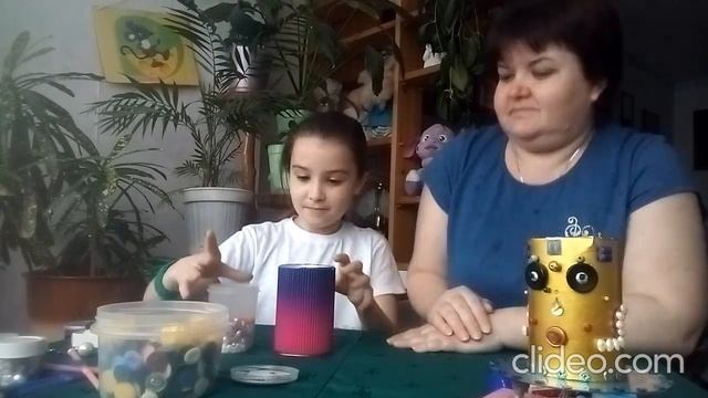 Мастер класс по конструированию "Пришельцы из бросового материала", воспитатель Горик Т.В. смотреть онлайн