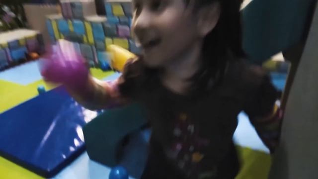 Playing at Lollipop's, Lotte Avenue, Ciputra World, Jakarta - Play Hard | Toy Joy Channel смотреть онлайн