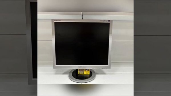 Монитор Samsung SyncMaster 913N