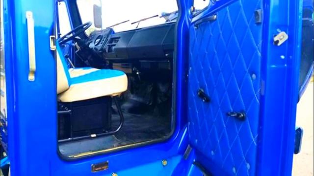 Работяга из своего старого ЗИЛа сделал КОНФЕТКУ! Вот это я понимаю! смотреть онлайн