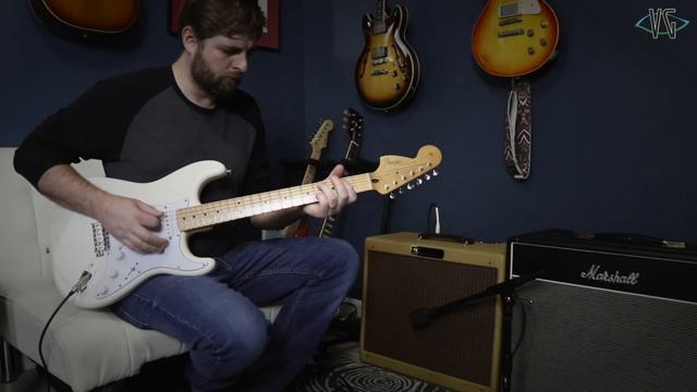 Celestion Blue Alnico Speaker with Muleskinner Amp and Stratocaster смотреть онлайн
