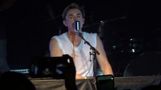 Jesse McCartney NYC Concert 2018 - Talk + Bleeding Love смотреть онлайн