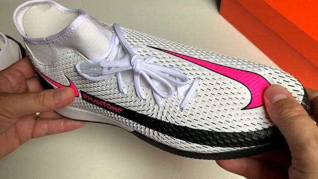 Nike Phantom GT Academy DF IC Daybreak смотреть онлайн