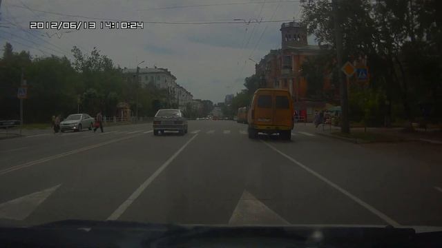 Клоунада на Челябинских дорогах 11_06_2012 - 17_06_2012 смотреть онлайн