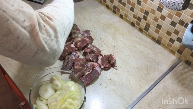 Нет возможности сделать шашлык на природе, тогда это видео для вас! смотреть онлайн