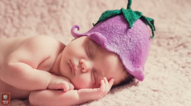 Молитвы о детях. В честь иконы Божией Матери «Целительница». смотреть онлайн