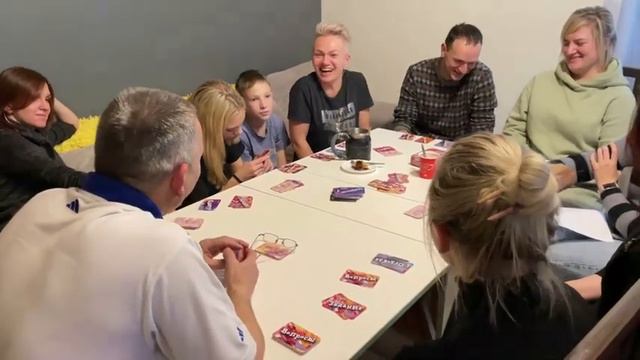 Игра Фанты: Смешные Слова - Белочка смотреть онлайн