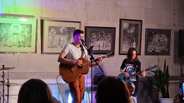 Где бесплатно отдохнуть в Троицке. Рок концерт группы Тема. Квартирник у наших друзей. смотреть онлайн