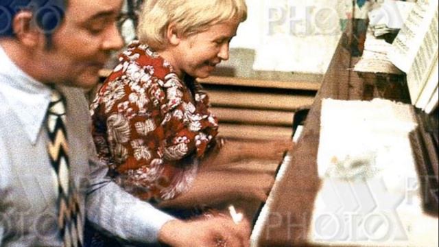 БРУТАЛЬНЫЙ МУЖЧИНА! Вот кому еще принадлежало сердце Александры Пахмутовой смотреть онлайн