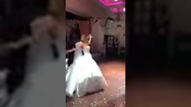 First Dance Нежный Свадебный танец You Are The Reason - Calum Scott, Ilse DeLange смотреть онлайн
