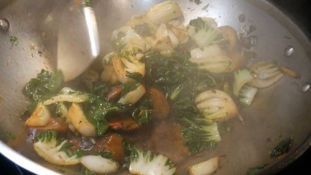 Do you need to wash a wok between stir-frying two different dishes? смотреть онлайн