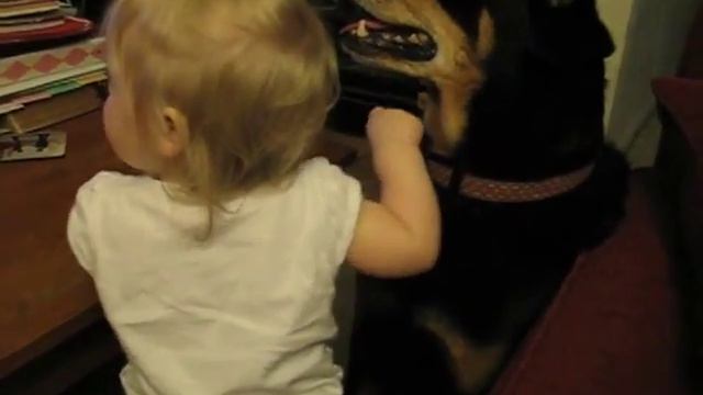 Emma and Daisy.m4v смотреть онлайн