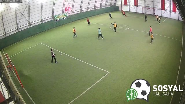 Hakan Ünsal Halı Saha -1 - 17-12-2016 22:00:01 - sosyalhalisaha.com смотреть онлайн