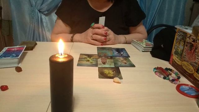 ГАДАНИЕ ОНЛАЙН. Послание от умерших родственников (предков) смотреть онлайн