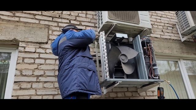 Поиск утечки фреона на кондиционере. С чего начинать смотреть онлайн