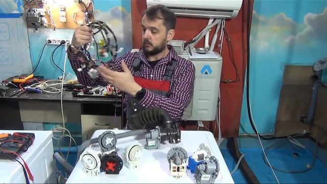 Проблемы со сливом в стиральной машинки. Курс ремонт стиральных машин видео №4 смотреть онлайн