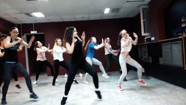 Sean Paul & Major Lazer - Tip Pon It / Strela dance studio смотреть онлайн